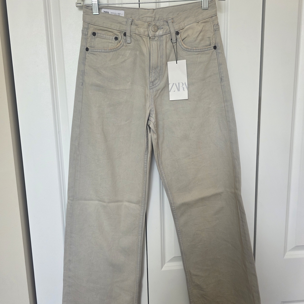 Zara Women's Coated Gray Wide Leg Jeans